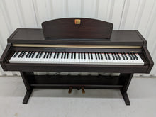 Load image into Gallery viewer, Yamaha Clavinova CLP-920 Digital Piano in rosewood, weighted keys stock nr 22433