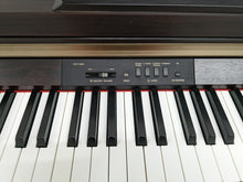 Load image into Gallery viewer, Yamaha Clavinova CLP-920 Digital Piano in rosewood, weighted keys stock nr 22433