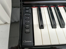 Load image into Gallery viewer, Yamaha Clavinova CLP-525PE digital piano in glossy black ebony stock # 22427