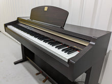 Load image into Gallery viewer, Yamaha Clavinova CLP-920 Digital Piano in rosewood, weighted keys stock nr 22434