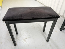 Load image into Gallery viewer, Yamaha Clavinova CLP-545 in satin black with stool. stock nr 22426