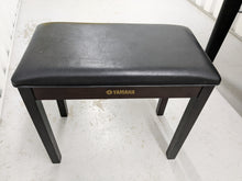 Load image into Gallery viewer, Yamaha Clavinova CVP-208 digital piano / arranger in rosewood. stock nr 22451