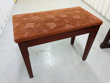 Load image into Gallery viewer, Yamaha Clavinova CLP-150 Digital Piano with stool in mahogany stock nr 22446