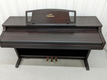 Load image into Gallery viewer, Yamaha Clavinova CLP-860 Digital Piano in rosewood finish stock # 22469
