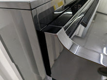 Load image into Gallery viewer, Yamaha Clavinova CSP-150 Digital Piano Polished Ebony + stool stock nr 23004