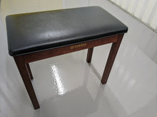 Load image into Gallery viewer, Yamaha Clavinova CLP-340 Digital Piano and stool in mahogany stock # 23014