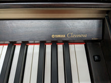 Load image into Gallery viewer, Yamaha Clavinova CLP-930 Digital Piano in dark rosewood stock # 23022