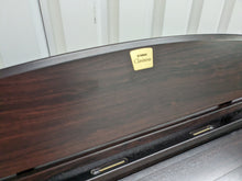 Load image into Gallery viewer, Yamaha Clavinova CVP-205 in rosewood with big speakers in base stock nr 23033