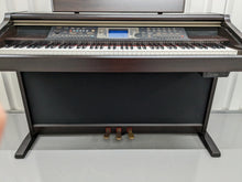 Load image into Gallery viewer, Yamaha Clavinova CVP-205 in rosewood with big speakers in base stock nr 23033