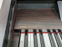 Load image into Gallery viewer, Yamaha Clavinova CVP-205 in rosewood with big speakers in base stock nr 23033