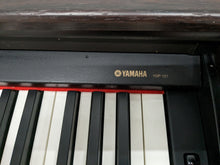Load image into Gallery viewer, Yamaha Arius YDP-121 Digital Piano in dark rosewood stock nr 23028