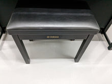 Load image into Gallery viewer, YAMAHA CLAVINOVA CLP-380PE DIGITAL PIANO + STOOL GLOSSY BLACK stock nr 23078