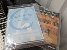 Load image into Gallery viewer, YAMAHA CLAVINOVA CLP-380PE DIGITAL PIANO + STOOL GLOSSY BLACK stock nr 23078