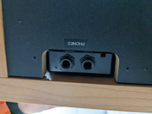 Load image into Gallery viewer, Yamaha Arius YDP-131 Digital Piano in cherry / light oak finish stock nr 23041