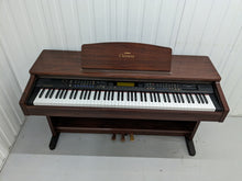 Load image into Gallery viewer, Yamaha Clavinova CVP-103 Digital Piano / arranger in mahogany stock nr 23070