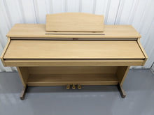 Load image into Gallery viewer, Roland HP237Le Digital Piano in light oak finish Stock nr 23069