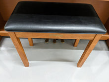 Load image into Gallery viewer, Yamaha Clavinova CLP-150 Digital Piano with stool in cherry wood stock nr 23072