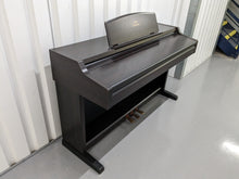 Load image into Gallery viewer, Yamaha Clavinova CLP-840 Digital Piano in dark rosewood finish stock # 23083