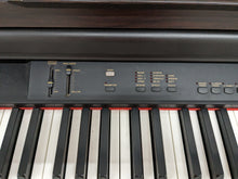 Load image into Gallery viewer, Yamaha Clavinova CLP-840 Digital Piano in dark rosewood finish stock # 23083