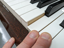 Load image into Gallery viewer, YAMAHA CLAVINOVA CVP-309PM DIGITAL PIANO + STOOL IN GLOSSY MAHOGANY stock 23081