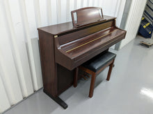 Load image into Gallery viewer, YAMAHA CLAVINOVA CLP-880 high end Digital Piano in Mahogany Stock nr 23093