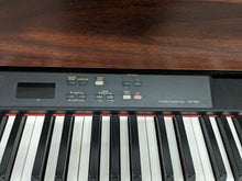 Load image into Gallery viewer, YAMAHA CLAVINOVA CLP-880 high end Digital Piano in Mahogany Stock nr 23093