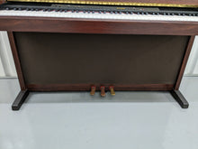 Load image into Gallery viewer, YAMAHA CLAVINOVA CLP-880 high end Digital Piano in Mahogany Stock nr 23093