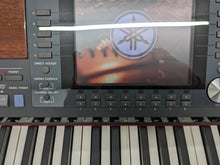 Load image into Gallery viewer, YAMAHA CLAVINOVA CVP-509PM DIGITAL PIANO + STOOL IN GLOSSY MAHOGANY stock 23117