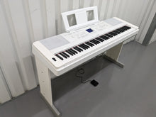 Load image into Gallery viewer, Yamaha DGX-660 in white 88 Key Weighted Keys Portable Grand, stand + pedal stock # 23131