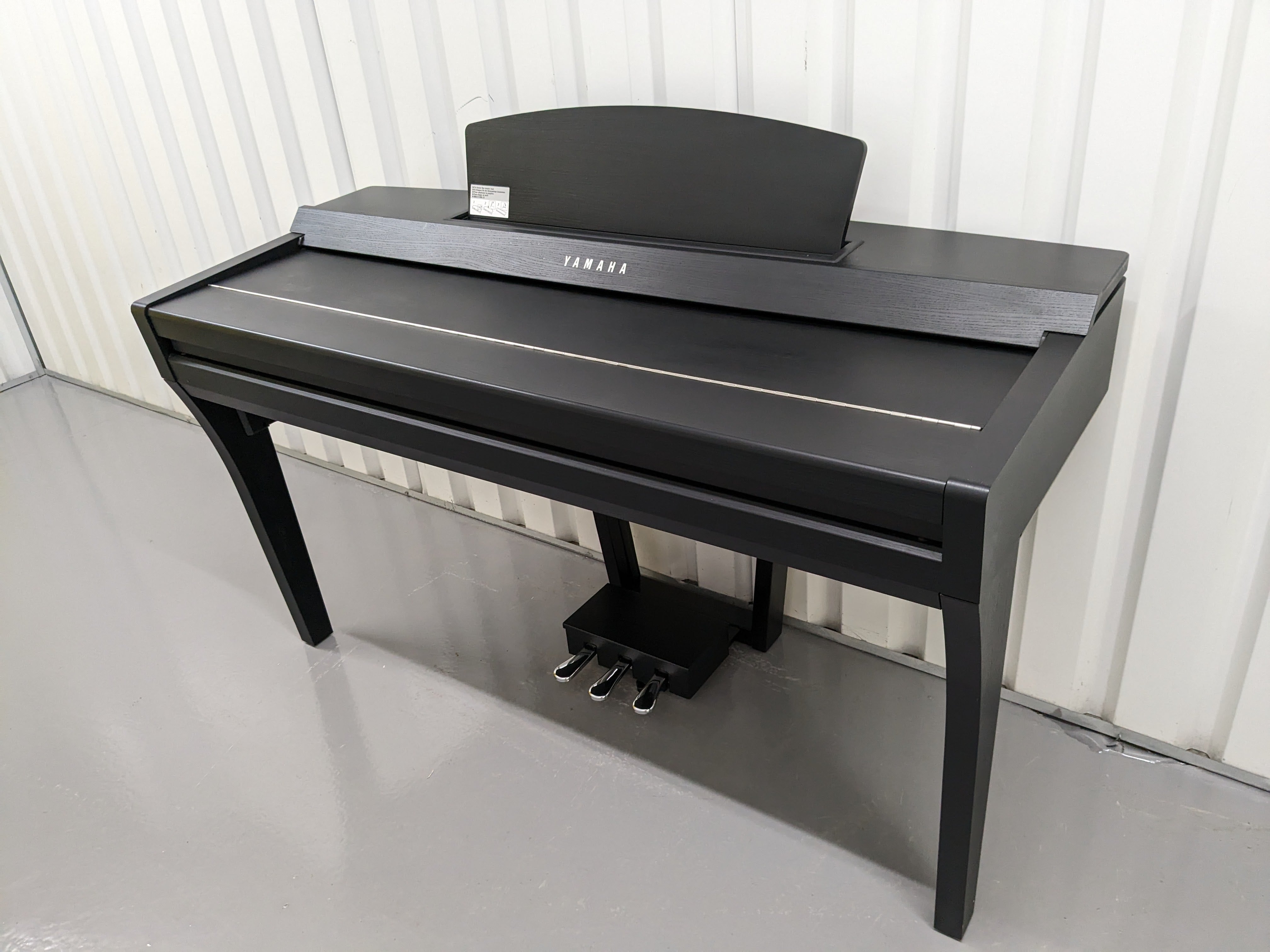 Yamaha Clavinova CLP-60 ブラック YAMAHA CLAVINOVA CVP-609 DIGITAL PIANO + STOOL IN SATIN BLACK