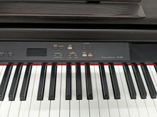 Load image into Gallery viewer, Yamaha Clavinova CLP-860 Digital Piano in rosewood finish stock # 23019