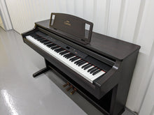 Load image into Gallery viewer, Yamaha Clavinova CLP-860 Digital Piano in rosewood finish stock # 23019