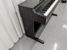 Load image into Gallery viewer, Yamaha Clavinova CLP-860 Digital Piano in rosewood finish stock # 23019