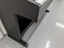 Load image into Gallery viewer, Yamaha Clavinova CVP-92 Digital Piano / arranger in rosewood stock nr 23139