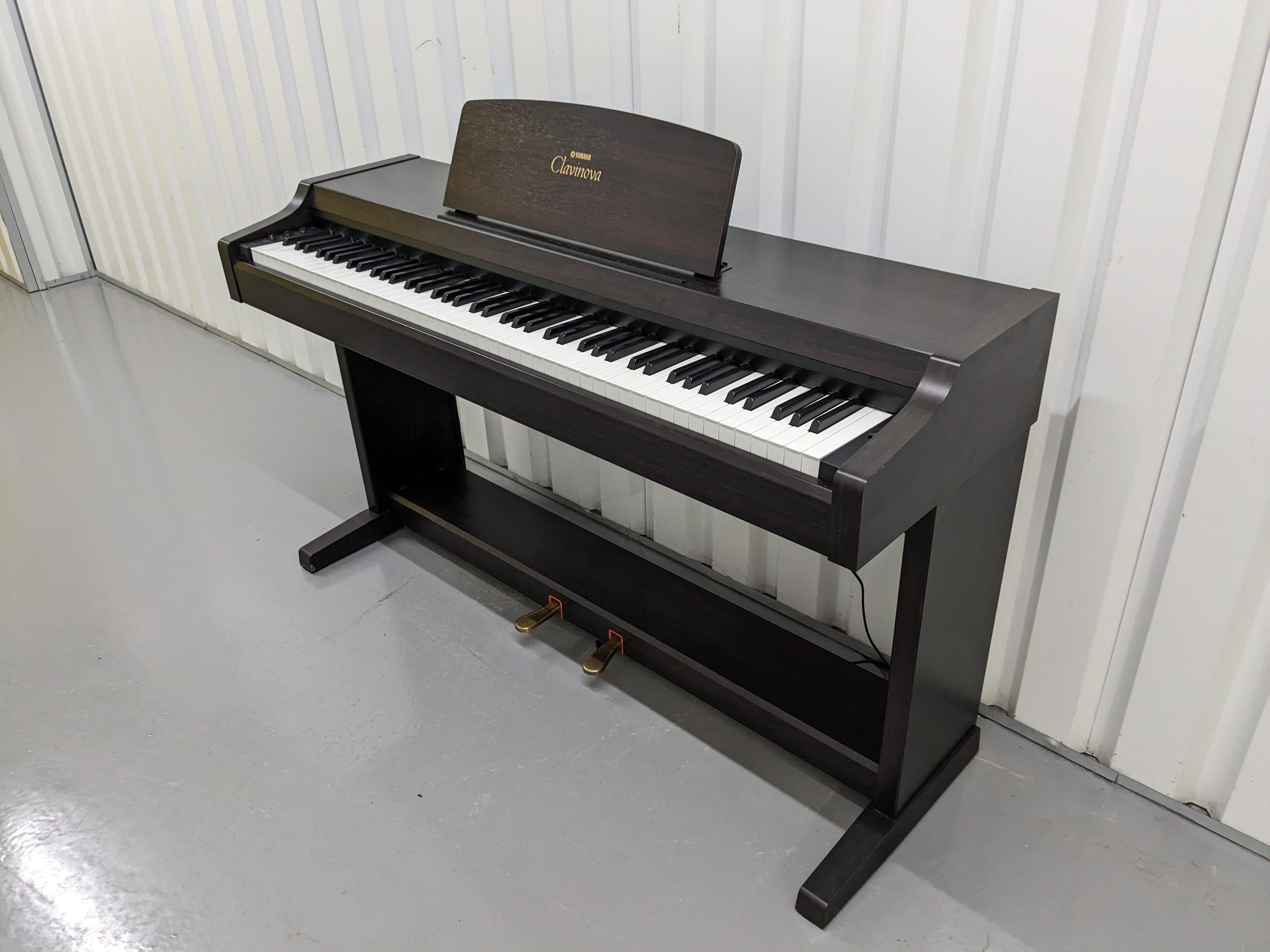 Yamaha Clavinova CLP-810s Digital Piano Full Size 88 keys 2 pedals sto – Sulinda Music