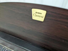 Load image into Gallery viewer, Yamaha Clavinova CLP-920 Digital Piano in rosewood, weighted keys stock nr 23142