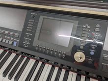 Load image into Gallery viewer, Yamaha Clavinova CVP-405 digital piano arranger in dark rosewood stock # 23148