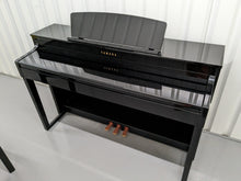 Load image into Gallery viewer, Yamaha Clavinova CLP-440PE Digital Piano polished ebony glossy black stock 23152
