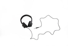 Load image into Gallery viewer, Piano headphones for digital pianos and keyboards with 6.3mm connector