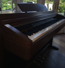 Load image into Gallery viewer, Yamaha Clavinova CLP-240 Digital Piano in mahogany stock nr 22358