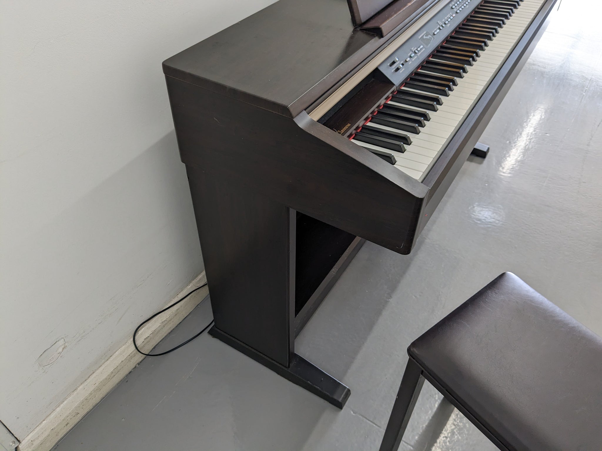 Yamaha Clavinova CLP-130 Digital Piano and stool in dark rosewood stoc –  Sulinda Music