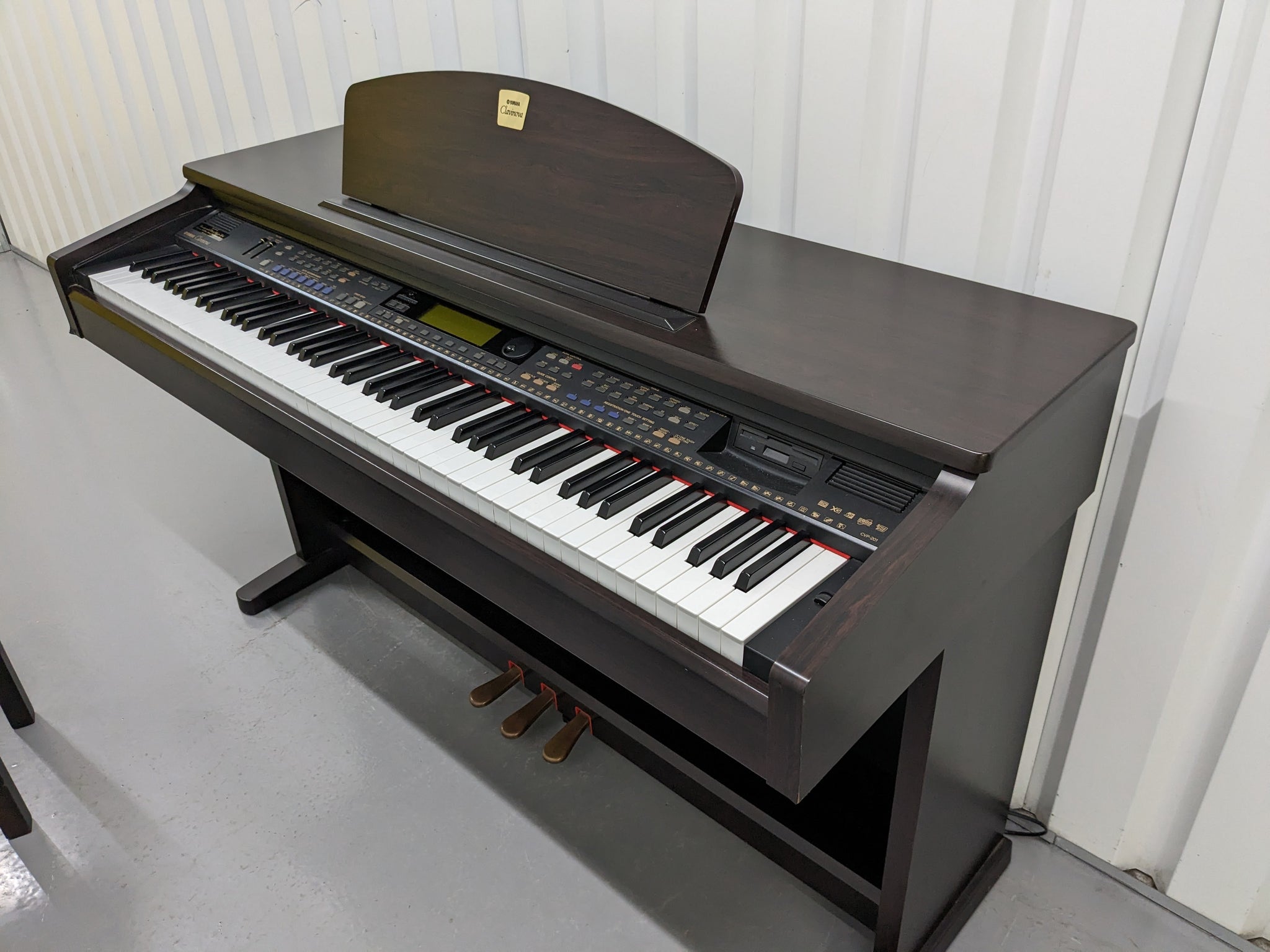 Yamaha Clavinova CVP-201 Digital Piano arranger Full Size 88 keys stoc –  Sulinda Music