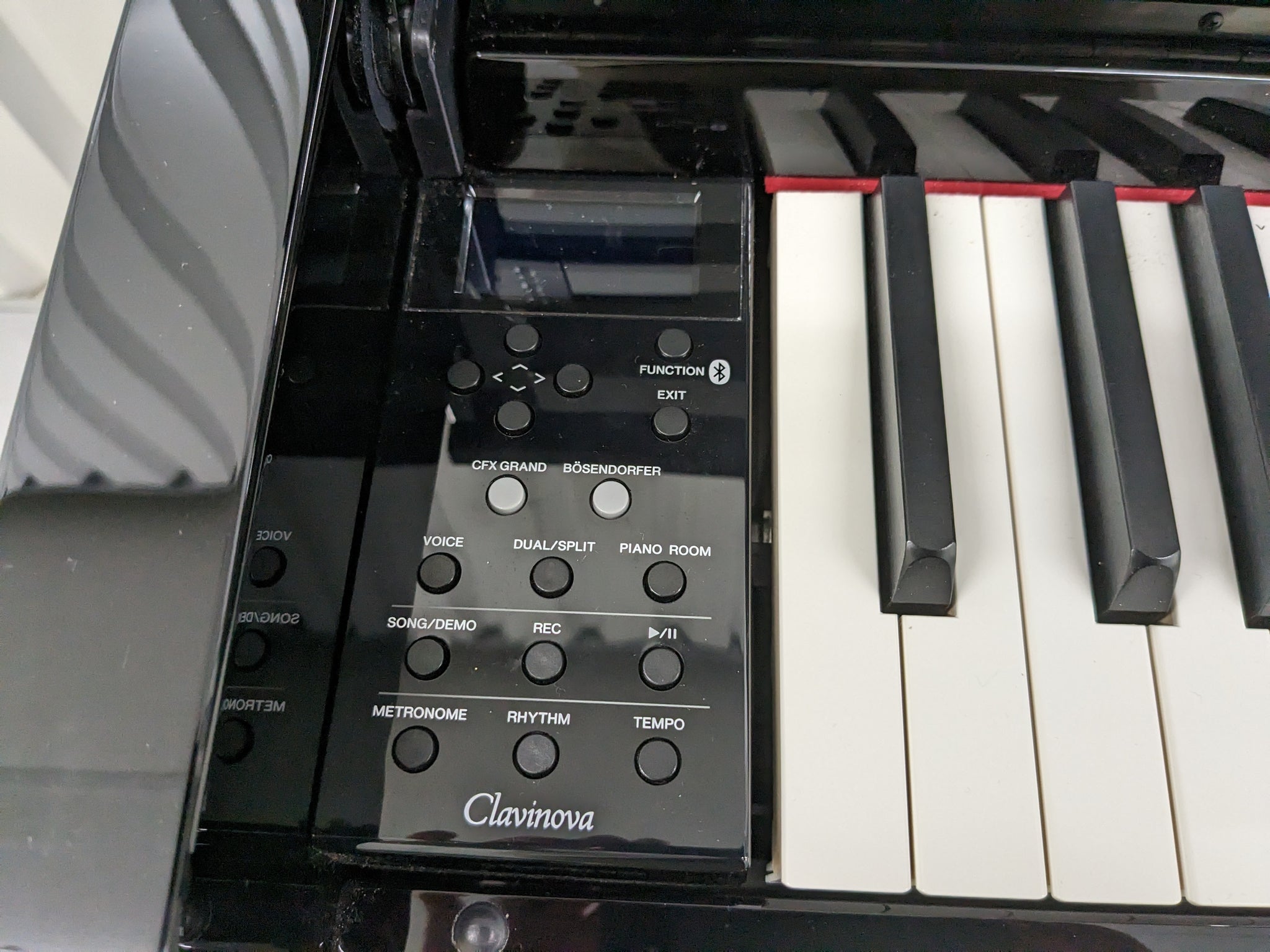 Clavinova CLP-685PE　美品 CLP-685 - More Features - Clavinova - Pianos - Musical