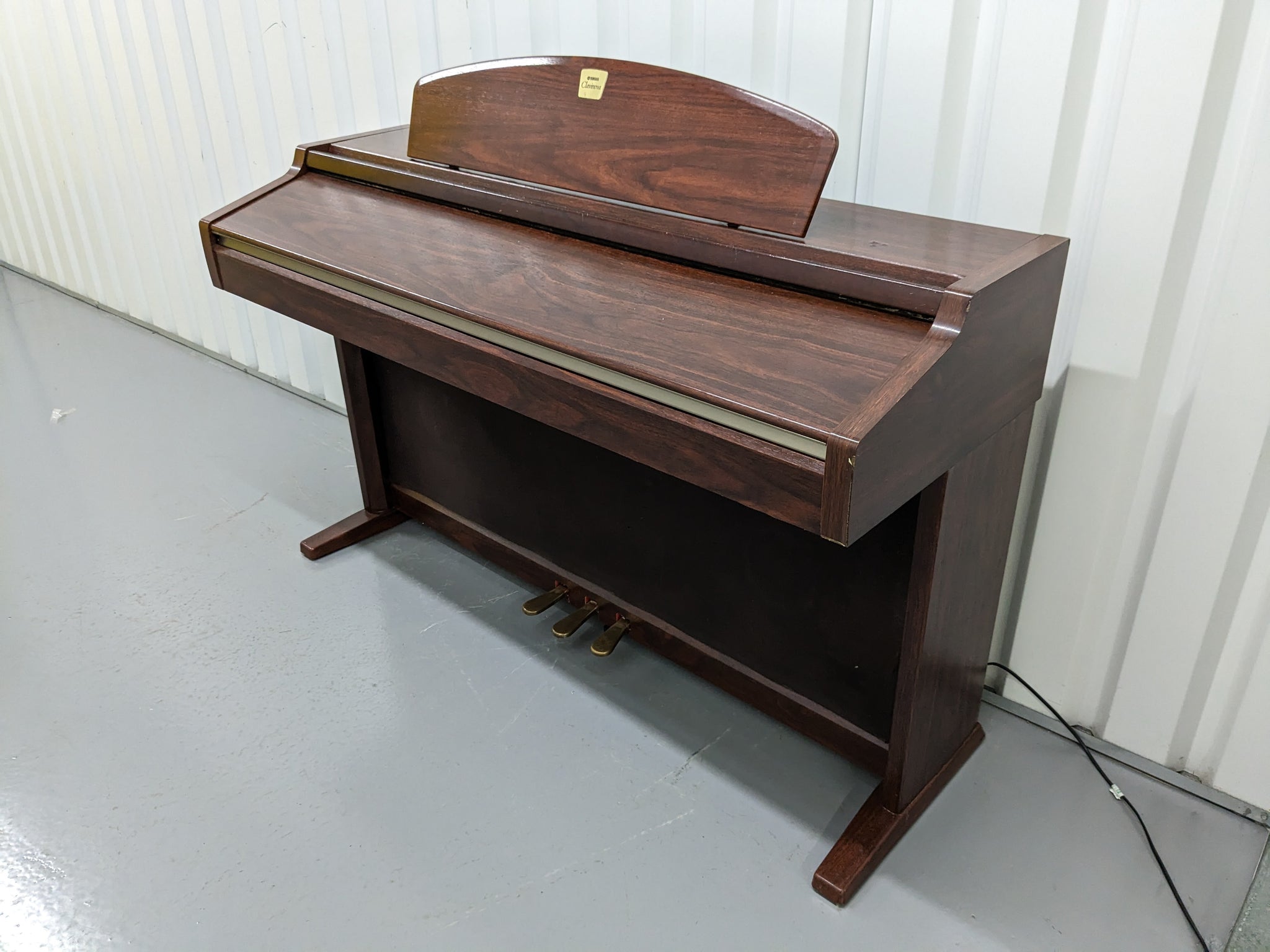 YAMAHA CLAVINOVA CLP-950 Digital Piano in mahogany stock nr 23124 