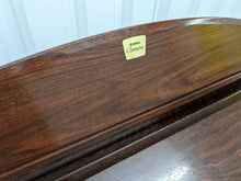 Load image into Gallery viewer, YAMAHA CLAVINOVA CLP-950 Digital Piano in mahogany stock nr 23124

