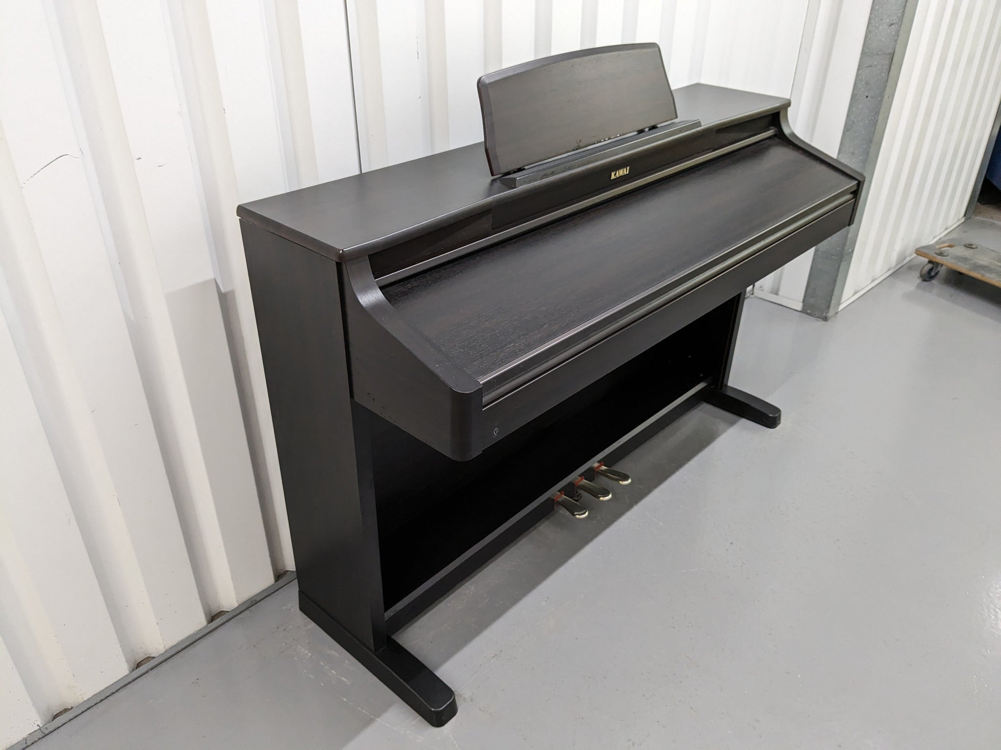 Kawai CA950 concert artist digital piano in dark rosewood stock