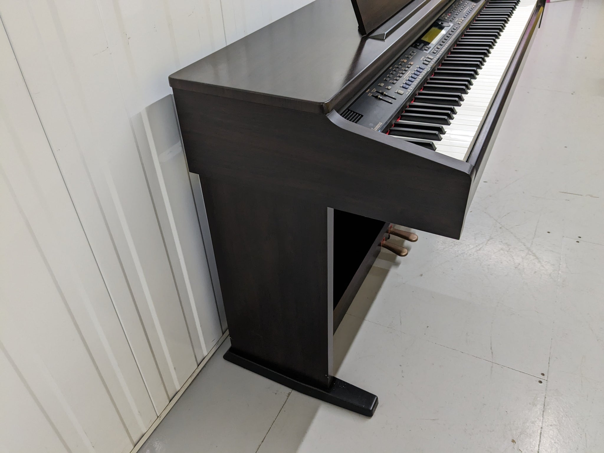 Yamaha Clavinova CVP-201 Digital Piano arranger Full Size 88 keys