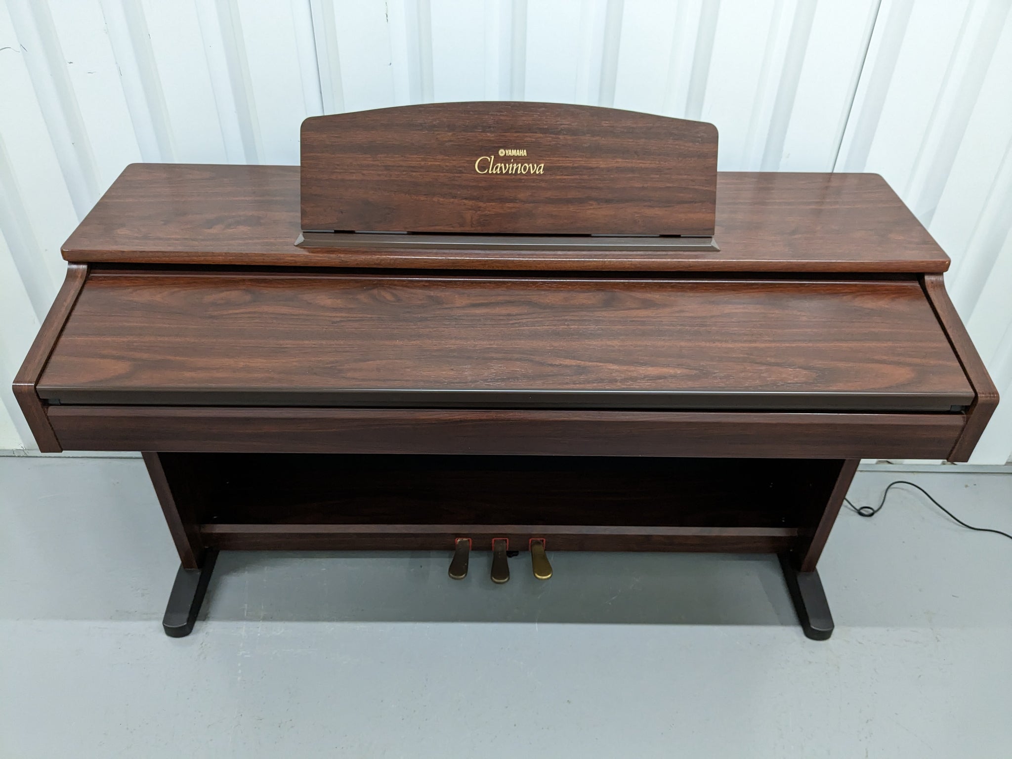 Yamaha Clavinova CVP-103 Digital Piano arranger in mahogany stock nr 2 –  Sulinda Music