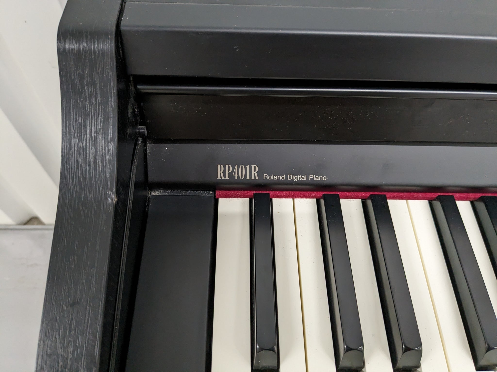 RP401R | Digital Piano - Roland