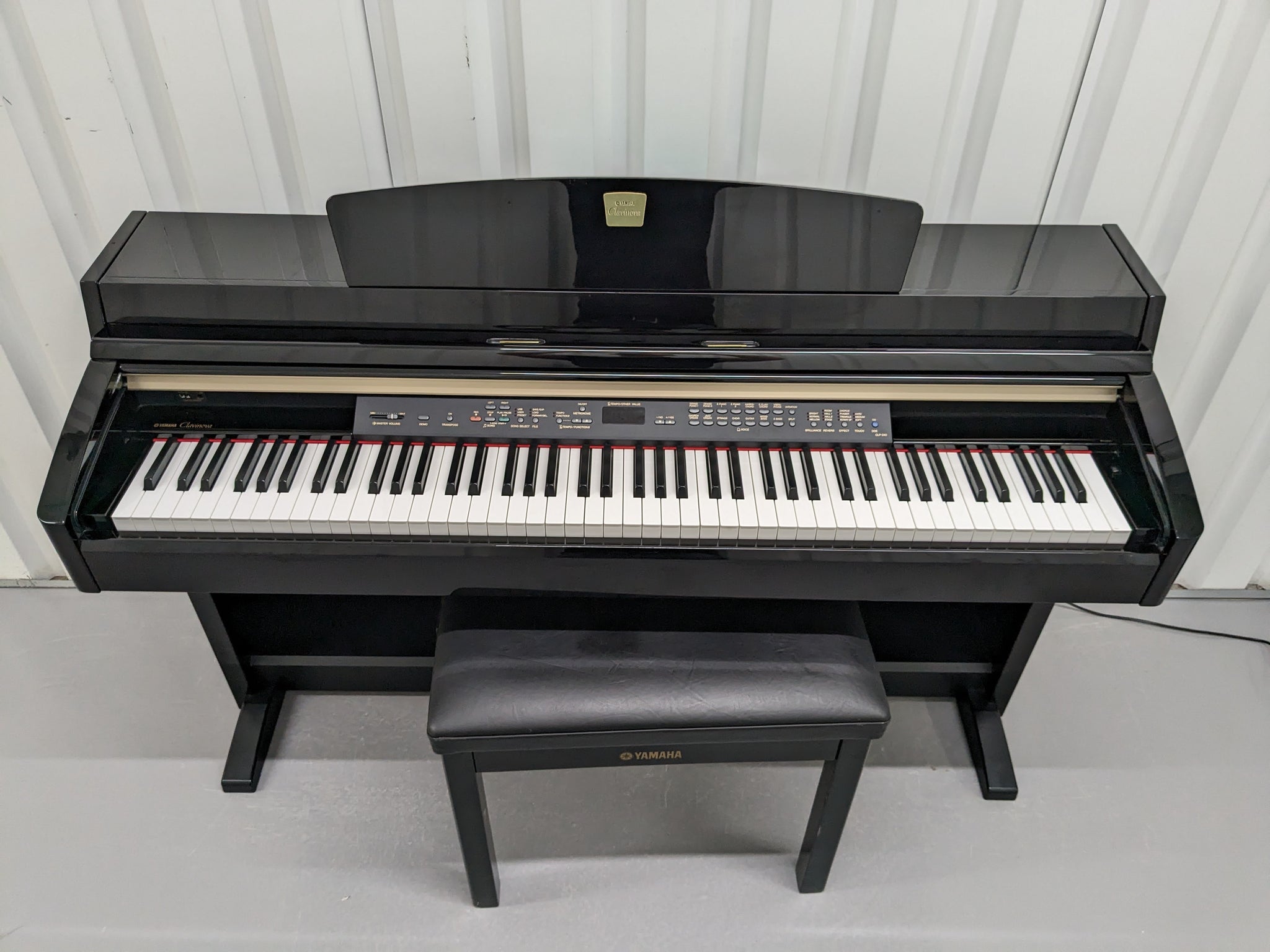 YAMAHA クラビノーバ CLP-240PE Yamaha Introduces The Clavinova CLP-240 In Polished Ebony